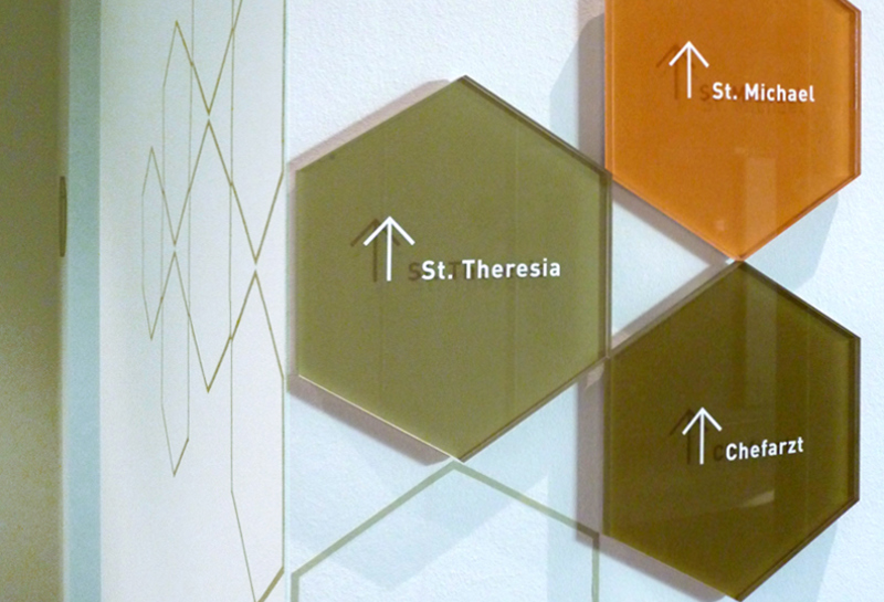 Klinik Königshof 13