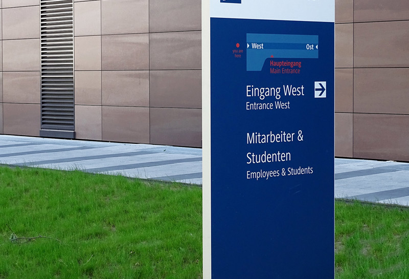 Frankfurt School of Finance 31