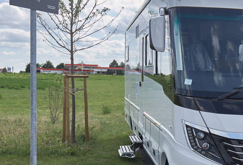 Niesmann+Bischoff 14