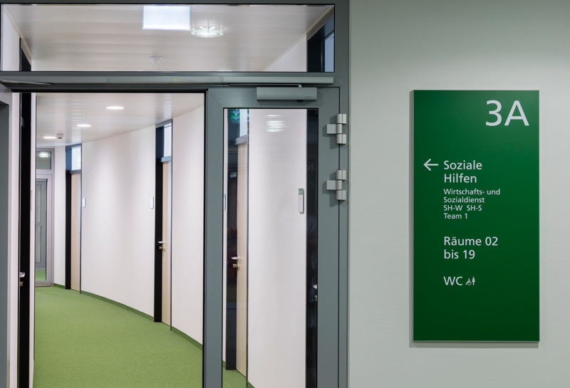 Wegweiser wandmontiert QW Slide 8