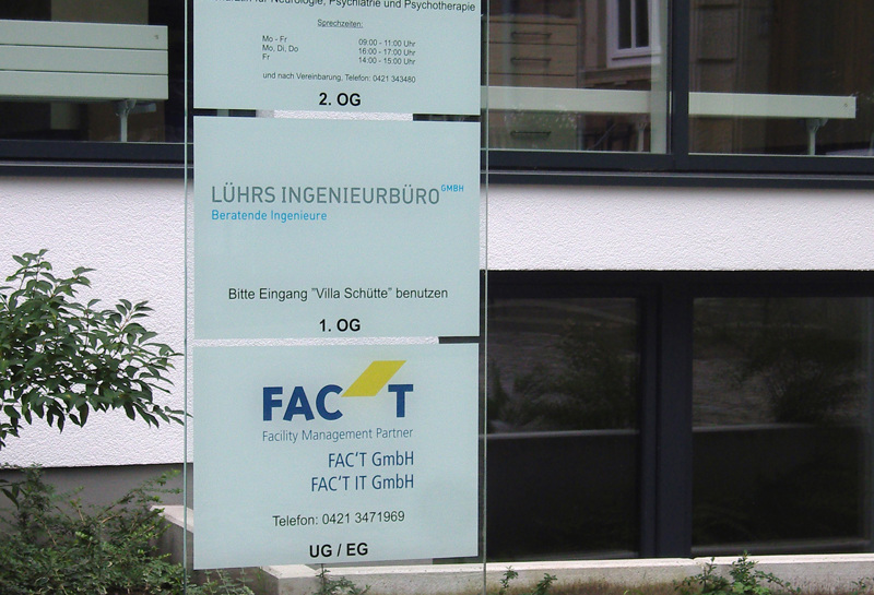 Stelen aus Glas TA Slide 13