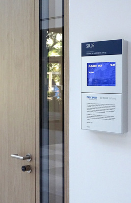 FS 38 Digitales Türschild