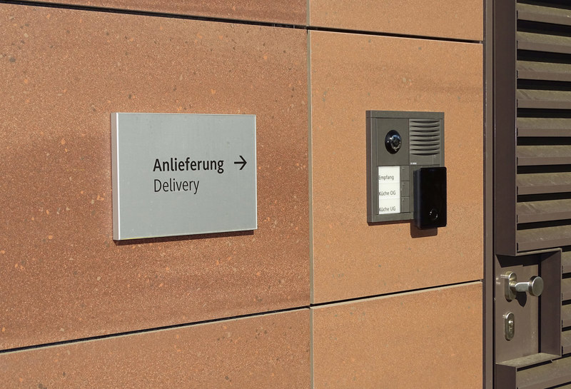 Frankfurt School of Finance 20