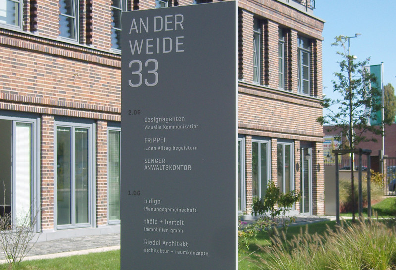 Monolithen Q60AA Slide 4