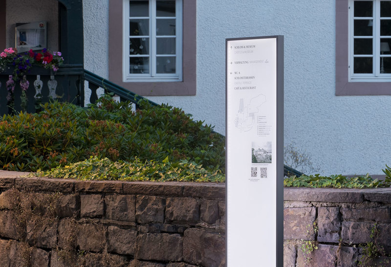 Porzellanmanufaktur 6