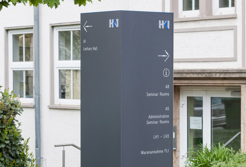 HKI - Hans-Knöll-Institut 21