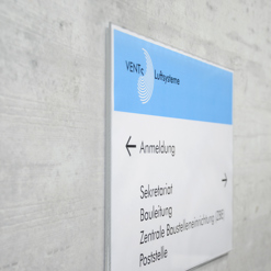 Falttasche aus glasklarem Acryl ZF