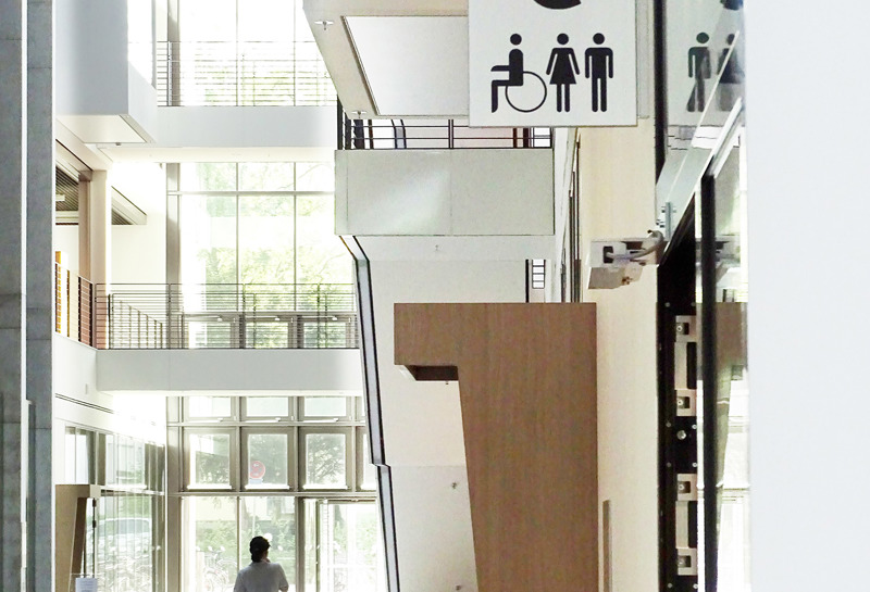 Frankfurt School of Finance 22