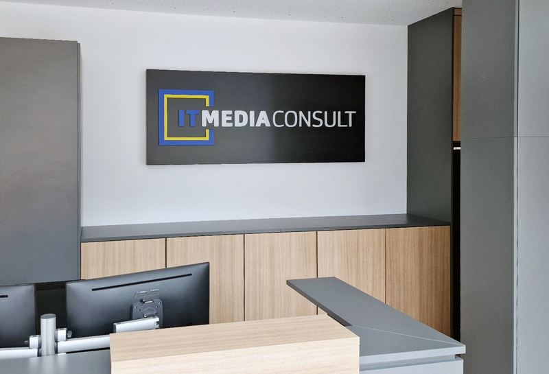 beleuchtete Schriftzüge Slide 8