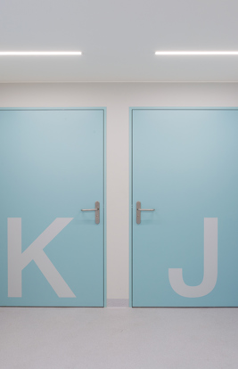 SANA Flursituation Blau K J