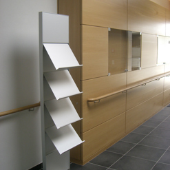 Prospektständer QMT