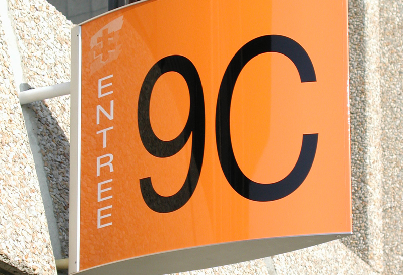 Wegweiser Fahne SF Slide 1