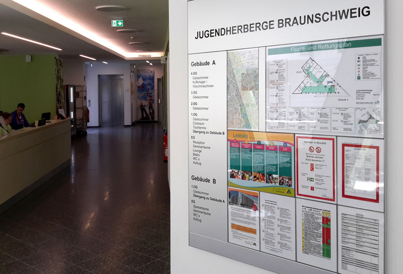 Übersichten wandmontiert QUAM Slide 8