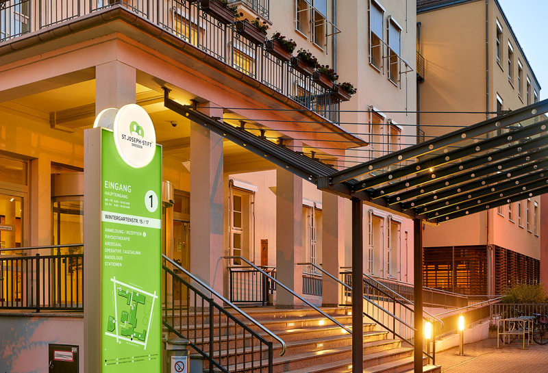 flächig beleuchtete Info-Elemente Slide 6